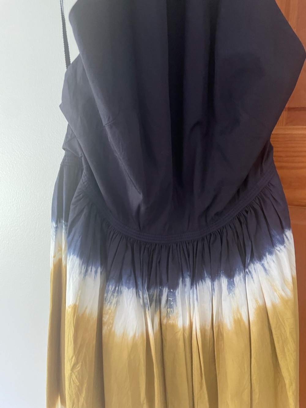 A.L.C. Navy, Gold, White Tie-Dye Halter Midi Dress size 00 - Picture 3 of 10